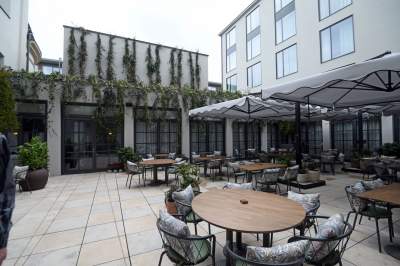 Był tu kościół, urząd celny, wytwórnia pierogów, a dziś... luksusowy hotel - zdjęcie 44