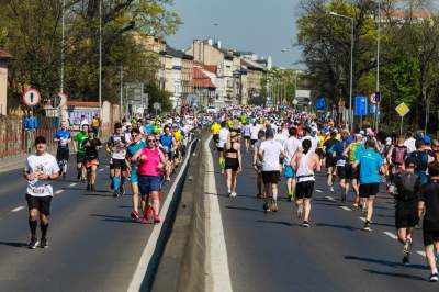 Prawdziwy dzień bez samochodu na ulicach Krakowa. Udane, wielkie bieganie - zdjęcie 29