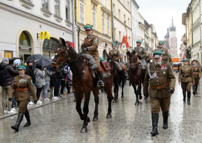 Obchody Święta 3 Maja w Krakowie, fot. Marek Lasyk - zdjęcie 6
