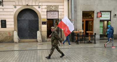 Obchody Święta 3 Maja w Krakowie, fot. Marek Lasyk - zdjęcie 1
