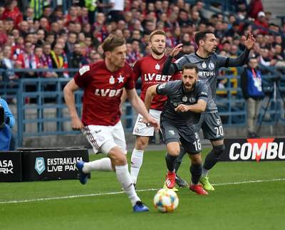 Legia na kolanach przy Reymonta - zdjęcie 3