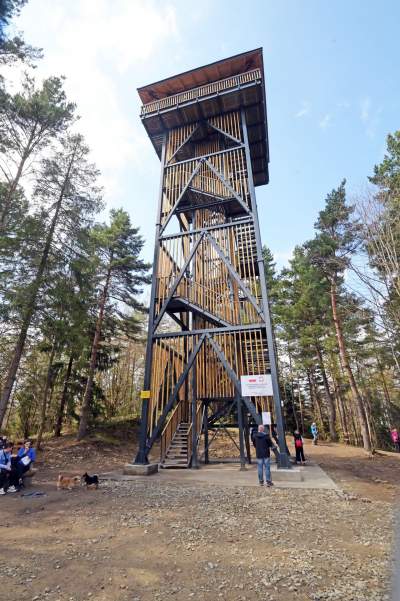 Pomysł na weekendową wycieczkę, nowa wieża widokowa w Beskidzie Wyspowym - zdjęcie 20
