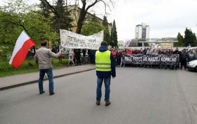 Mieszkańcy kontra górnicy, mają dość trzęsącej się ziemi - zdjęcie 29