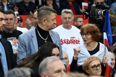 Tusk z Trzaskowskim zachwyceni spotkaniem w Krakowie. "Oniemieliśmy" - zdjęcie 41