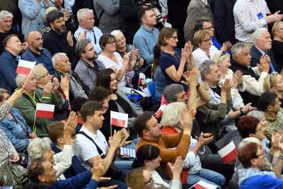 Tusk z Trzaskowskim zachwyceni spotkaniem w Krakowie. "Oniemieliśmy" - zdjęcie 54