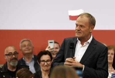 Tusk z Trzaskowskim zachwyceni spotkaniem w Krakowie. "Oniemieliśmy" - zdjęcie 9