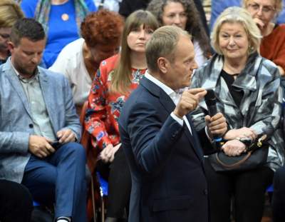 Tusk z Trzaskowskim zachwyceni spotkaniem w Krakowie. "Oniemieliśmy" - zdjęcie 51