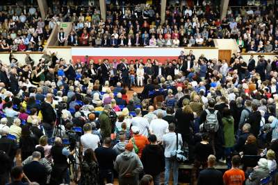 Tusk z Trzaskowskim zachwyceni spotkaniem w Krakowie. "Oniemieliśmy" - zdjęcie 48