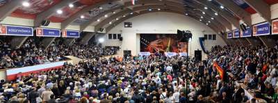 Tusk z Trzaskowskim zachwyceni spotkaniem w Krakowie. "Oniemieliśmy" - zdjęcie 44