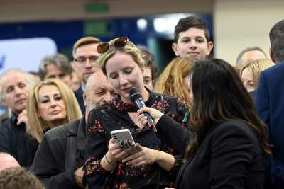 Tusk z Trzaskowskim zachwyceni spotkaniem w Krakowie. "Oniemieliśmy" - zdjęcie 33