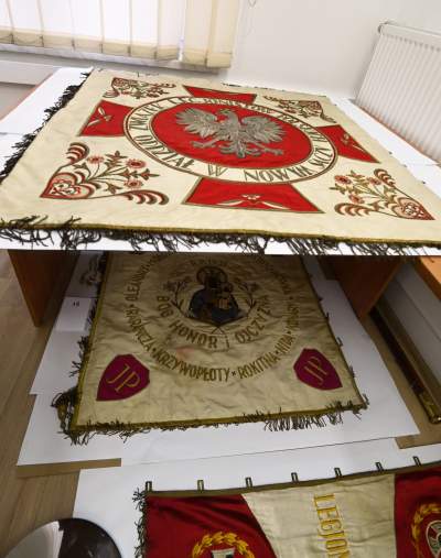 Odzyskane siłą muzealia, część uszkodzonych przez żerujące owady - zdjęcie 20