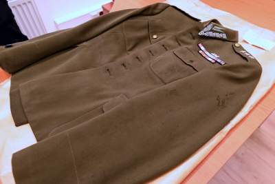 Odzyskane siłą muzealia, część uszkodzonych przez żerujące owady - zdjęcie 2