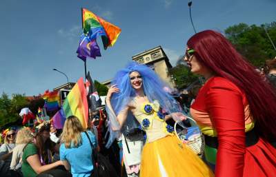 Tęczowy Kraków pokazał moc: Marsz Równości przeszedł przez miasto - zdjęcie 13