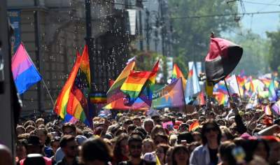 Tęczowy Kraków pokazał moc: Marsz Równości przeszedł przez miasto - zdjęcie 30