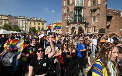 Tęczowy Kraków pokazał moc: Marsz Równości przeszedł przez miasto - zdjęcie 46