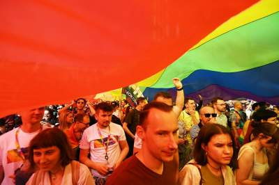 Tęczowy Kraków pokazał moc: Marsz Równości przeszedł przez miasto - zdjęcie 59