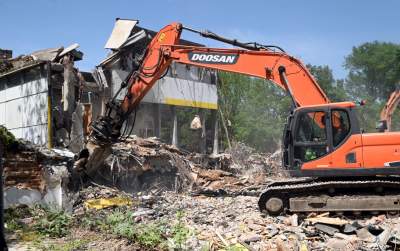 Tu była studencka stołówka, wielkie wyburzanie na miasteczku AGH - zdjęcie 11