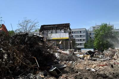 Tu była studencka stołówka, wielkie wyburzanie na miasteczku AGH - zdjęcie 4