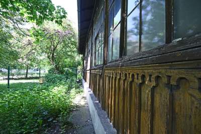 Niszczejąca Modrzejówka, piękny zakątek w centrum Krakowa - zdjęcie 13