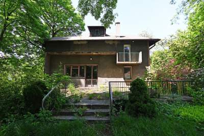 Niszczejąca Modrzejówka, piękny zakątek w centrum Krakowa - zdjęcie 8