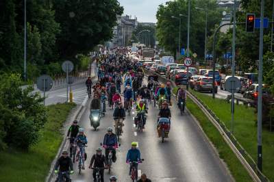 Prawie jak w Amsterdamie, rowerzyści "przegonili" samochody... - zdjęcie 34