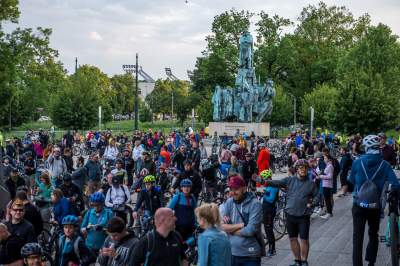 Prawie jak w Amsterdamie, rowerzyści "przegonili" samochody... - zdjęcie 18