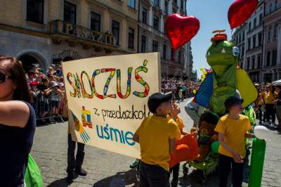 Kraków kocha smoki, smoki kochają Kraków, to była super parada! - zdjęcie 37