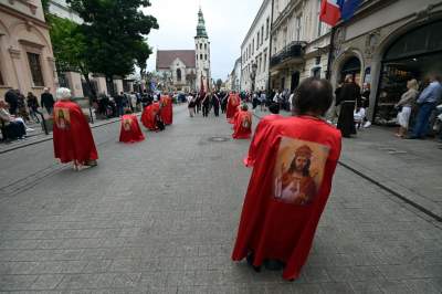Sacrum-profanum, centralna procesja Bożego Ciała w Krakowie AD 2023 - zdjęcie 3