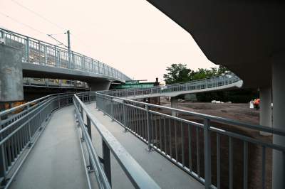 Imponująca nowa przeprawa kolejowa na Wiśle, jest też kładka pieszo-rowerowa - zdjęcie 30