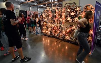 Oto najmodniejsze obecnie tatuaże, festiwalowe szaleństwo w Krakowie - zdjęcie 47