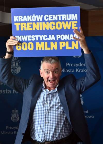 Lubi błaznować, ale pieniądze inwestuje na poważnie, tym razem chodzi o 600 milionów - zdjęcie 3