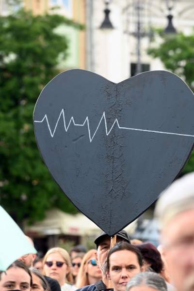 Ani jednej więcej, protest w Krakowie po śmierci ciężarnej Doroty - zdjęcie 21