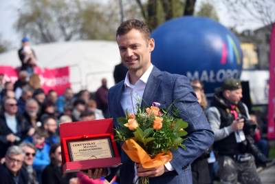 A tymczasem na ławeczce w Krakowie: Radwańska, Fibak... - zdjęcie 13