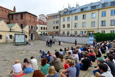 To była również plenerowa Noc Teatrów, było rewelacyjnie! - zdjęcie 25