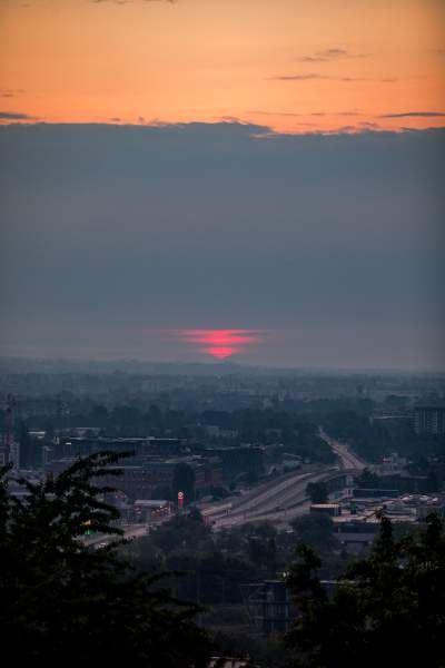 Tak zaczął się na kopcu Kraka najdłuższy dzień w roku, piękny wschód Słońca - zdjęcie 7