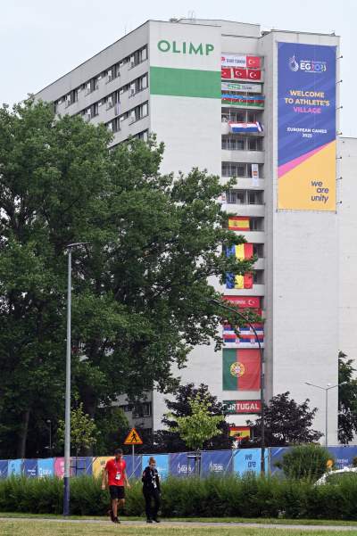 Miasteczko przejęte przez sportowców, do środka nie wejdziecie - zdjęcie 7