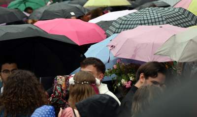 Wianki zatopione w deszczu, ale humory i tak dopisywały - zdjęcie 19