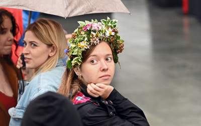 Wianki zatopione w deszczu, ale humory i tak dopisywały - zdjęcie 20