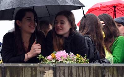 Wianki zatopione w deszczu, ale humory i tak dopisywały - zdjęcie 9