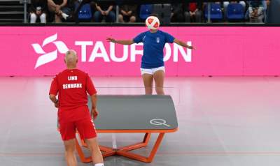 Dziwaczne zawody na Rynku, tę dyscyplinę wymyślili Węgrzy - zdjęcie 28