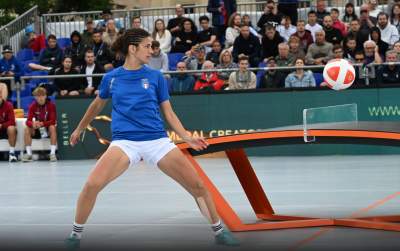 Dziwaczne zawody na Rynku, tę dyscyplinę wymyślili Węgrzy - zdjęcie 22