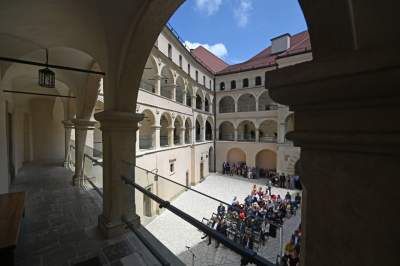 Nowa wystawa w Zamku Pieskowa Skała. Imponujące efekty remontu - zdjęcie 1