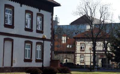 Ależ pięknie wyremontowali stary spichlerz Mydlnikach! Fot. Marek Lasyk - zdjęcie 1