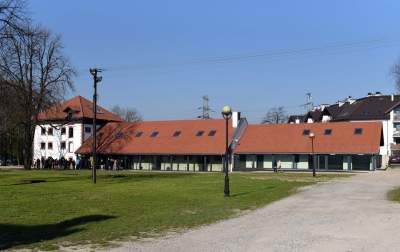 Ależ pięknie wyremontowali stary spichlerz Mydlnikach! Fot. Marek Lasyk - zdjęcie 3