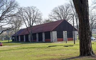 Ależ pięknie wyremontowali stary spichlerz Mydlnikach! Fot. Marek Lasyk - zdjęcie 2