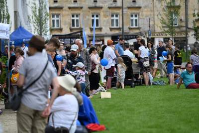 Krakowianie przejmują park Szymborskiej, doczekaliśmy się! - zdjęcie 1