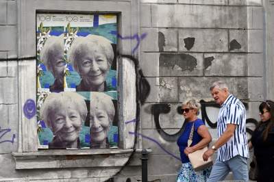 Poezja noblistki trafiła na płot, wyjątkowa wystawa na Dolnych Młynów - zdjęcie 23