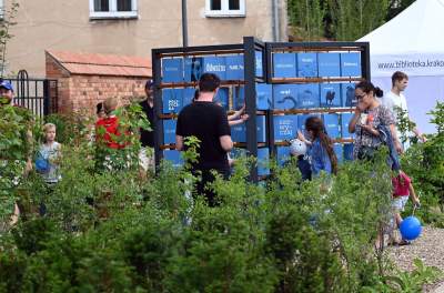 Krakowianie pokochali nowy park im. Wisławy Szymborskiej, zachwycające miejsce - zdjęcie 10