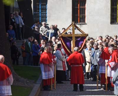 Wielki Piątek na krakowskim Kazimierzu... - zdjęcie 18