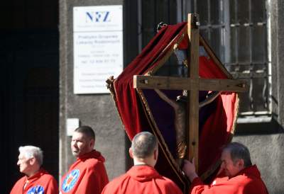 Wielki Piątek na krakowskim Kazimierzu... - zdjęcie 3